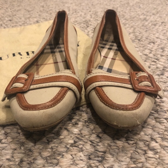 Burberry beige flats - Picture 4 of 4